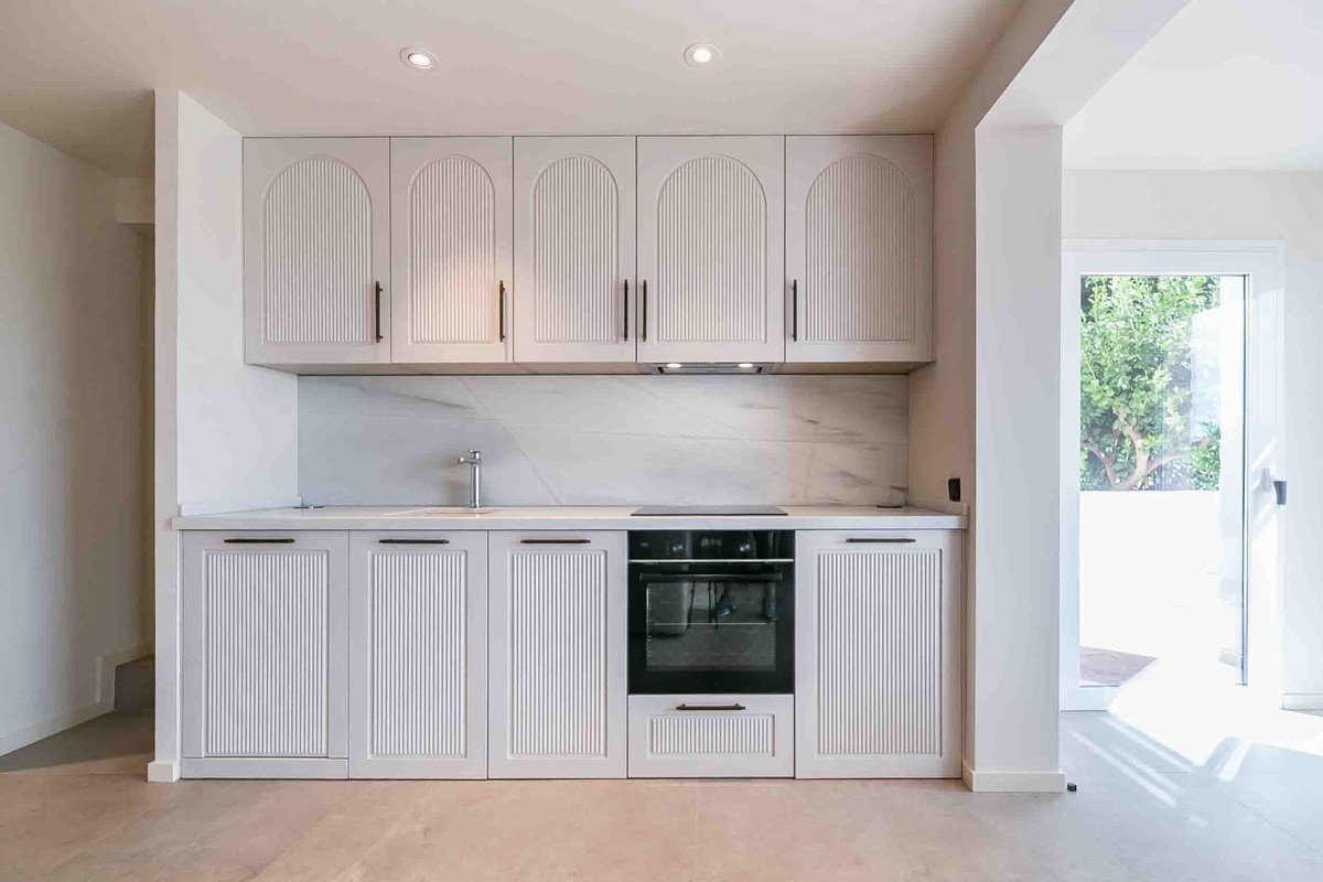 f900814618203668e082923d6d6989b1 - 19