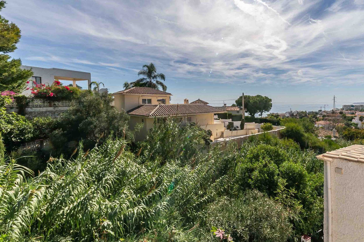 f900814618203668e082923d6d6989b1 - 41