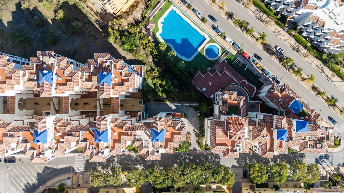 f92c3a2dee2087baafa52812a1c223cb - 22