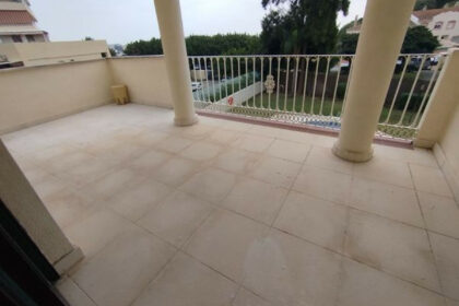 f94bf1bd19718caa76804f449a667701 - 1