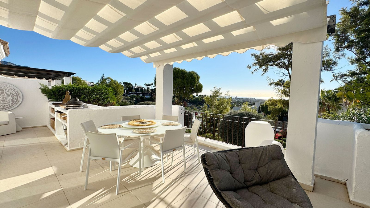 f9ba167aff3d161f2646a22bc7369105 - 2