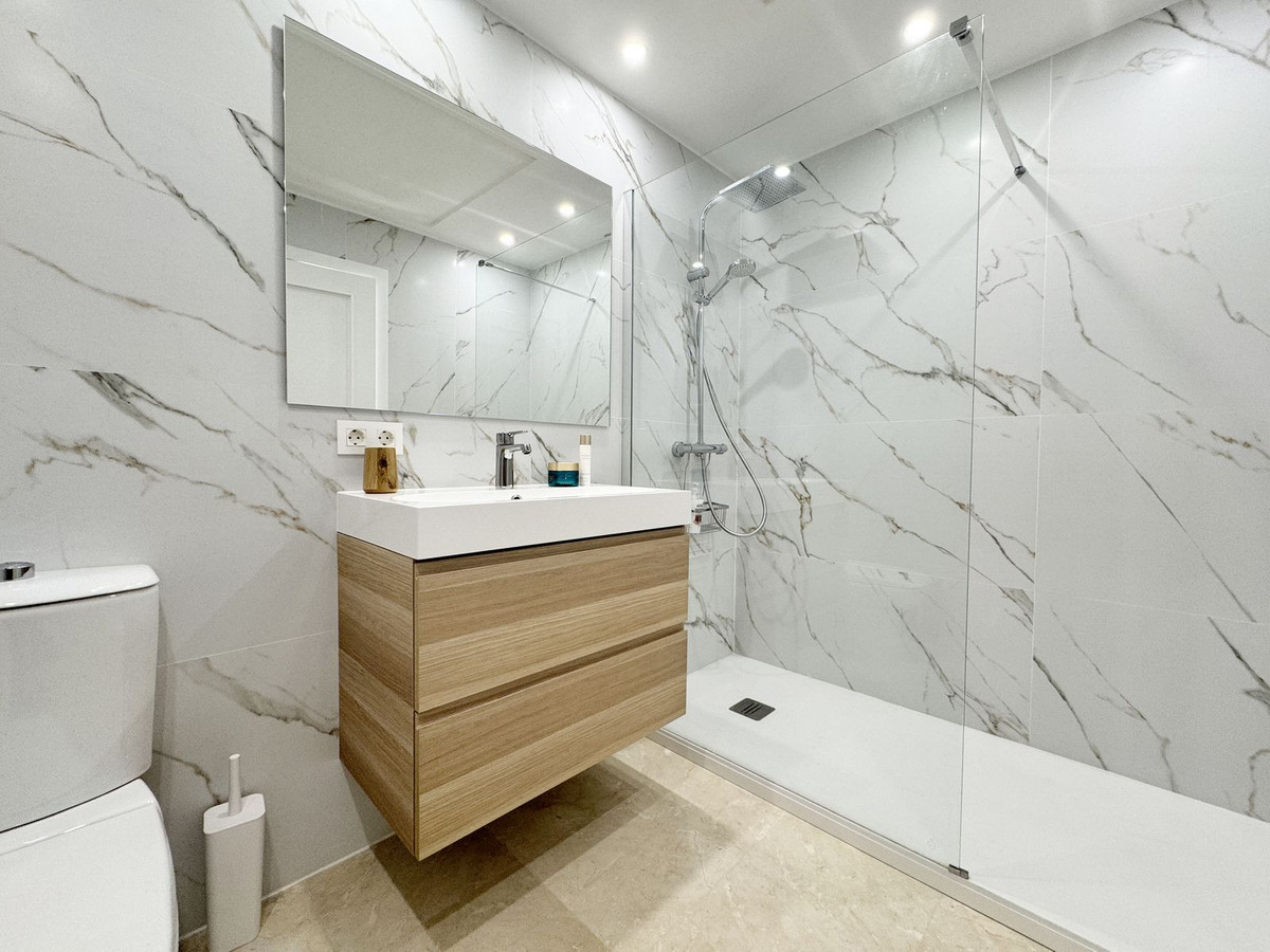 f9ba167aff3d161f2646a22bc7369105 - 20