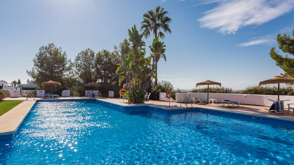 f9ba167aff3d161f2646a22bc7369105 - 28