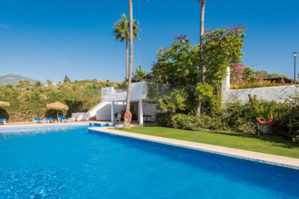 f9ba167aff3d161f2646a22bc7369105 - 30