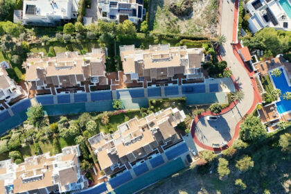 f9ba167aff3d161f2646a22bc7369105 - 33