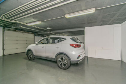 f9d0577a10e4412573d01597d6a20930 - 27