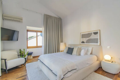 f9d0577a10e4412573d01597d6a20930 - 4