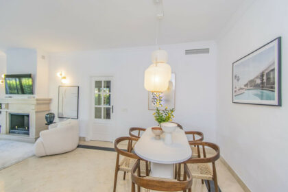 f9d0577a10e4412573d01597d6a20930 - 6