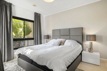 fa135b10fb433e473ef9a0dc1f28e016 - 12