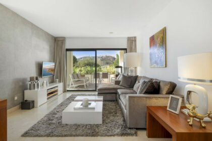 fa135b10fb433e473ef9a0dc1f28e016 - 2