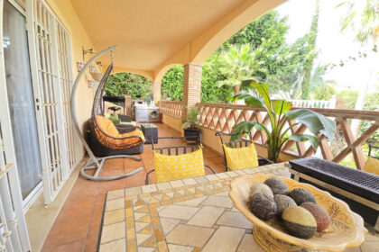 faedd72f035b8d90f5f6c512d56d6f61 - 19