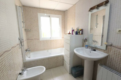 faedd72f035b8d90f5f6c512d56d6f61 - 26