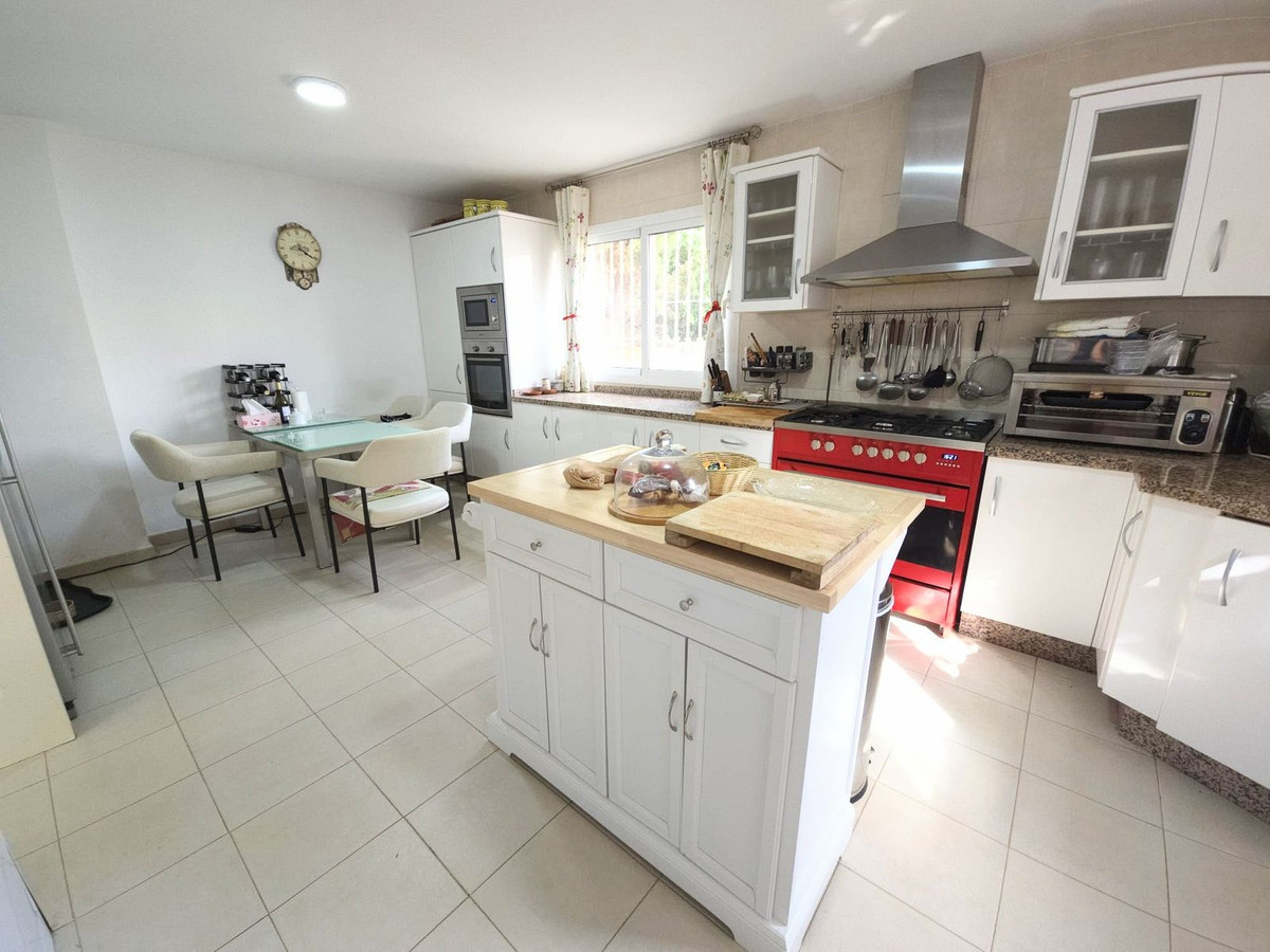 faedd72f035b8d90f5f6c512d56d6f61 - 6