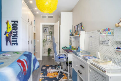 faf777a8da72daa9b05bfc6df2829a17 - 18