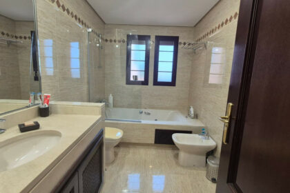 fb135c5fc53ca02c9c2db9eb6fb3d59f - 13