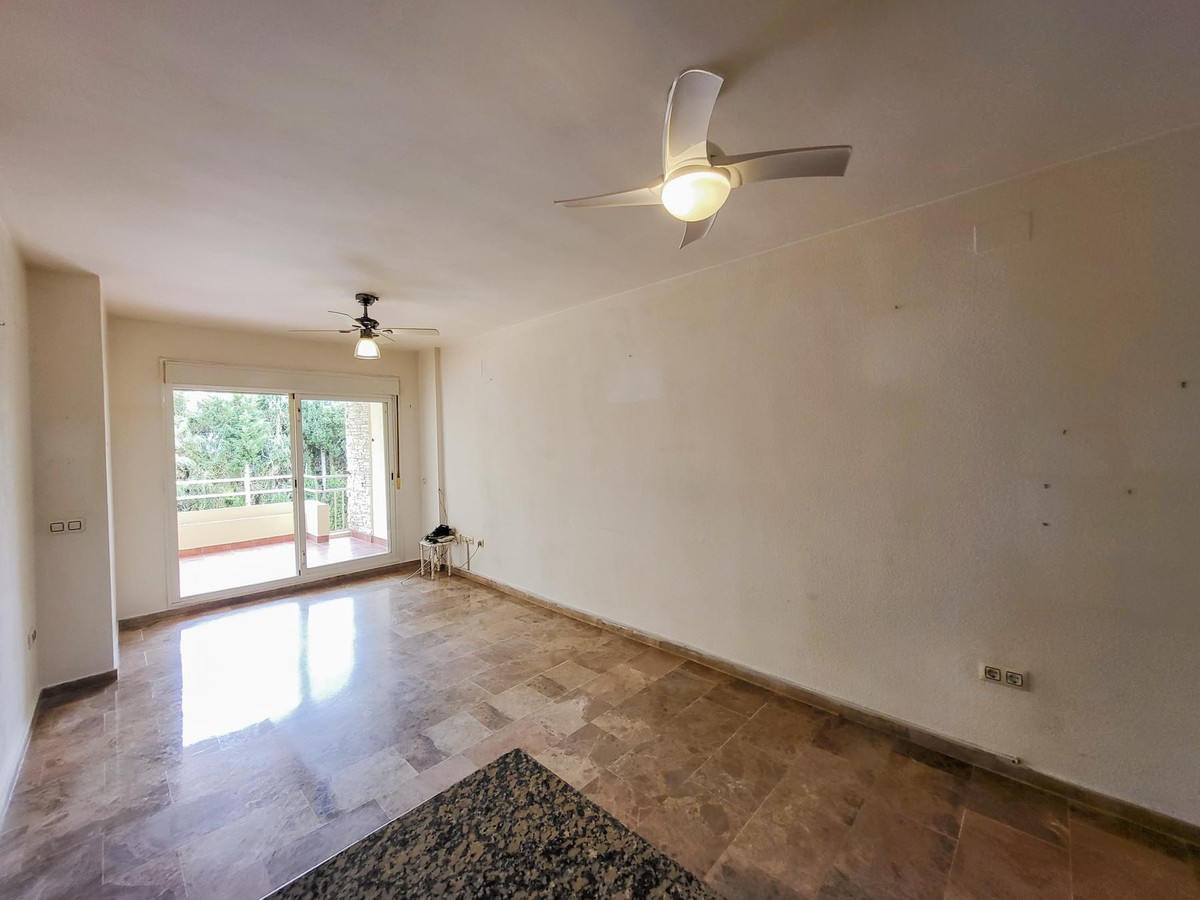 fc0fd4ec1a00448415c3d99f3b492045 - 5