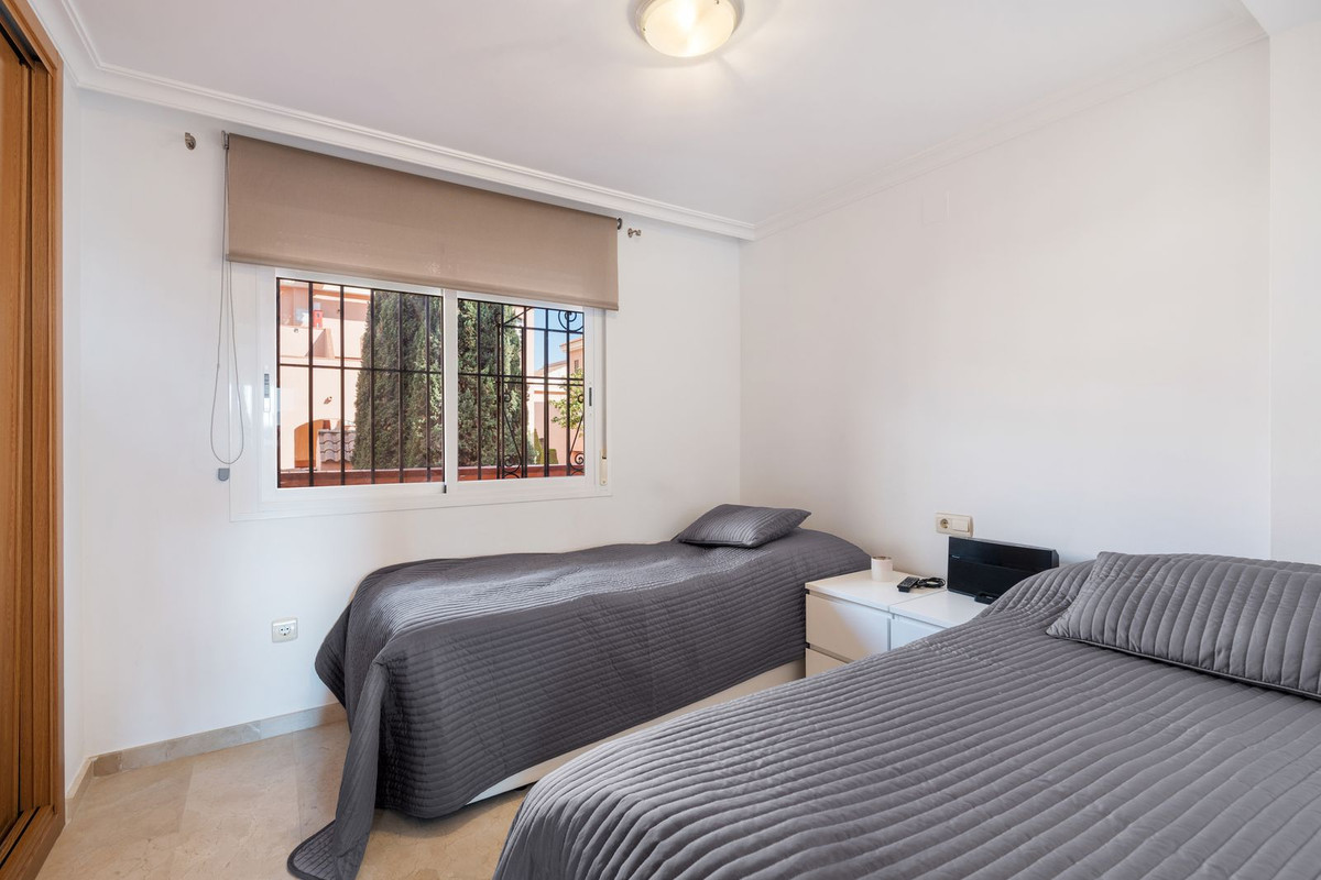 fc71a6623ee6908cf6b84ff4fe756209 - 15