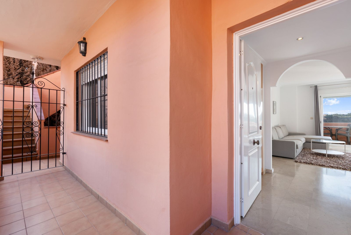 fc71a6623ee6908cf6b84ff4fe756209 - 3