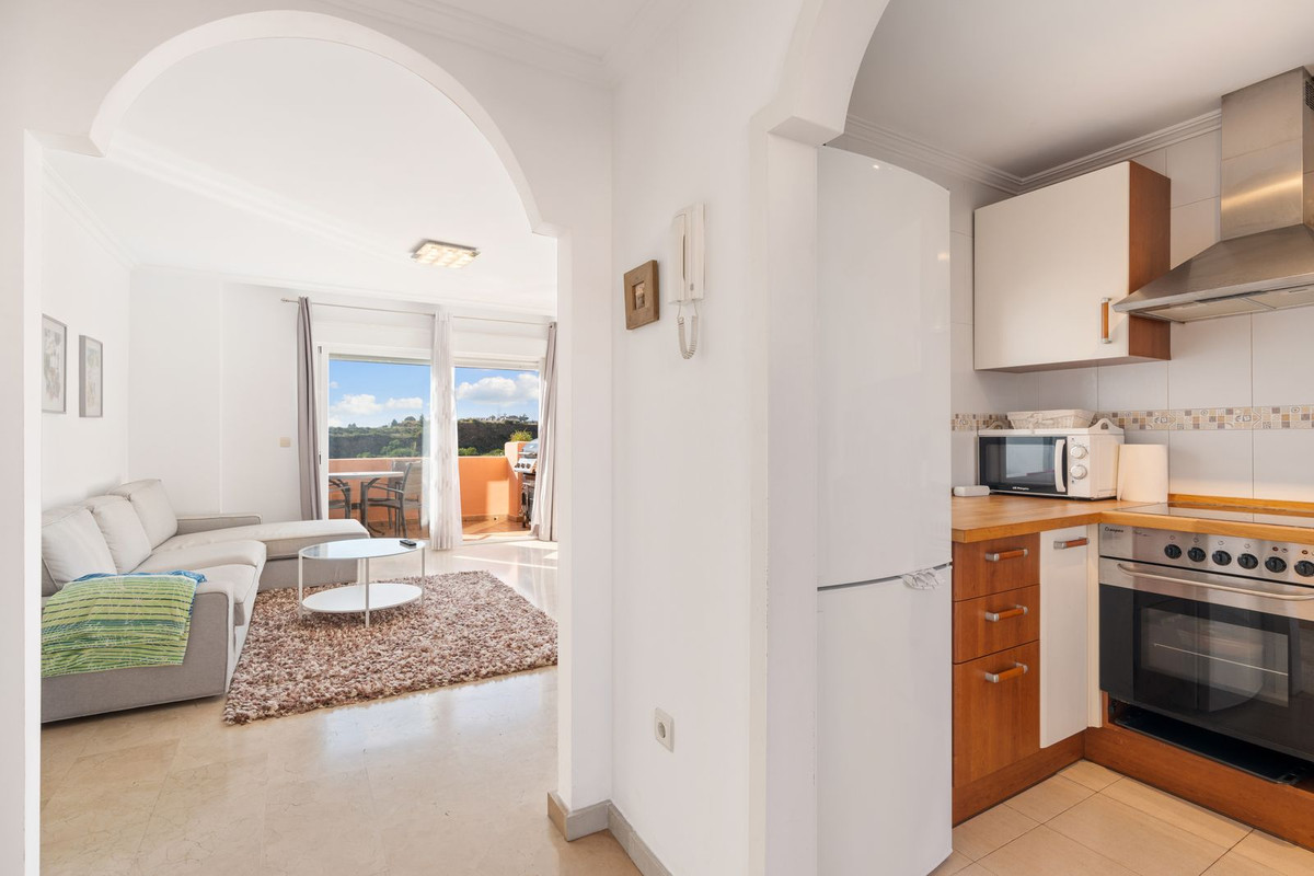 fc71a6623ee6908cf6b84ff4fe756209 - 4