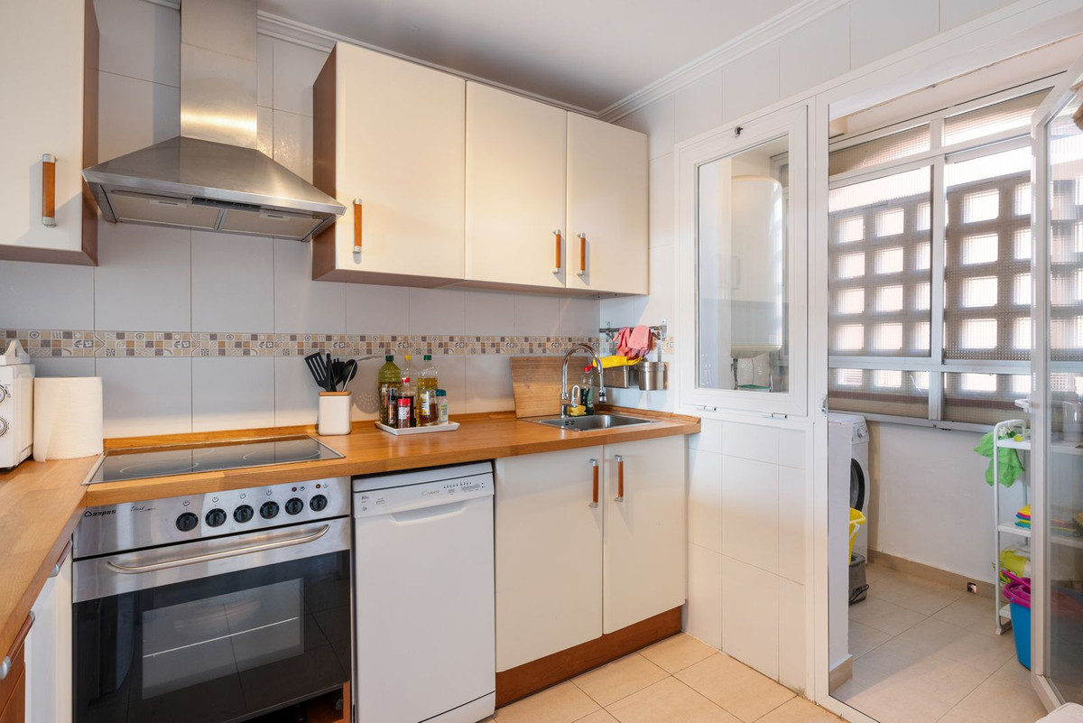 fc71a6623ee6908cf6b84ff4fe756209 - 9