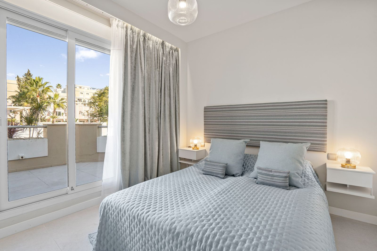 fdc404932b17f9e18d4d2988e5197d5e - 15