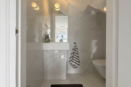 fed3b22bb8a0f2ab0bc08d3eef18902c - 11