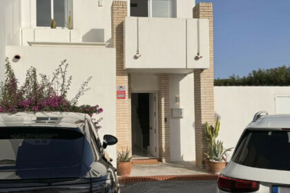 fed3b22bb8a0f2ab0bc08d3eef18902c - 12