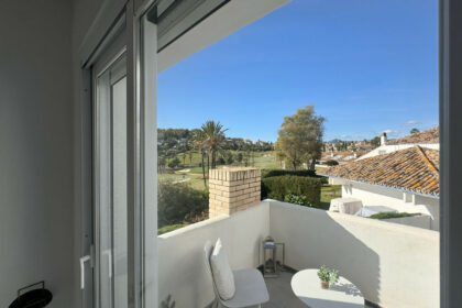 fed3b22bb8a0f2ab0bc08d3eef18902c - 9