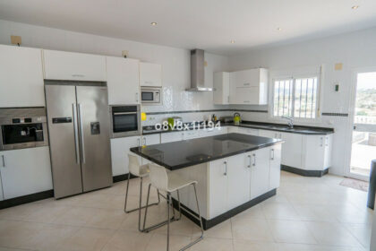 ff2c313a99d16ee521f07d98a761d322 - 15