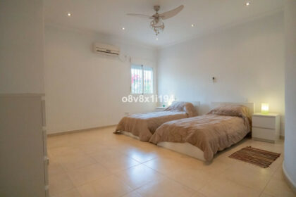 ff2c313a99d16ee521f07d98a761d322 - 20