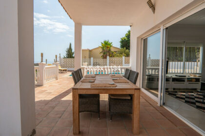 ff2c313a99d16ee521f07d98a761d322 - 3