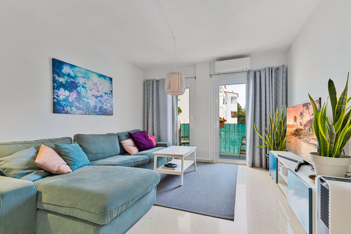 fffda1985f977f08237c7469f55438e8 - 1