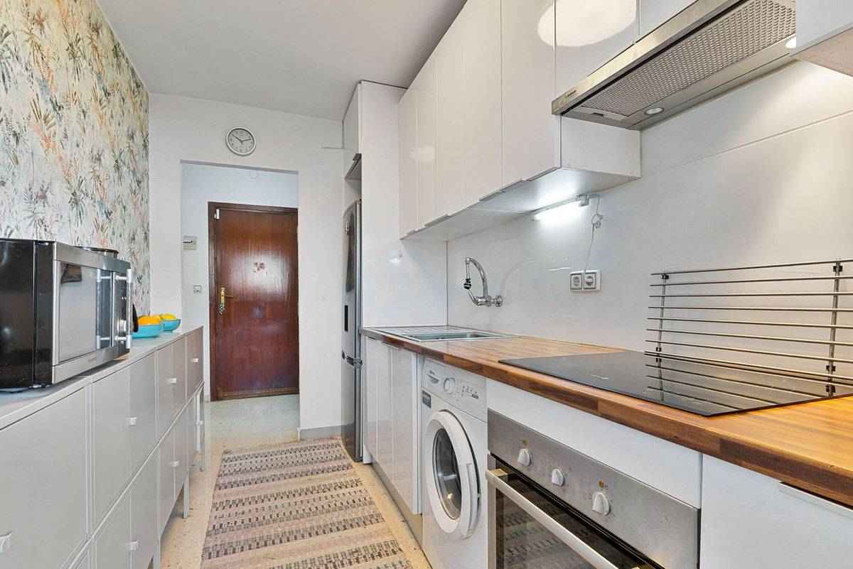 fffda1985f977f08237c7469f55438e8 - 8