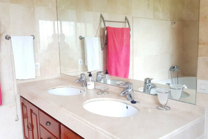 03053ed58c053c8bbc4eda910ab71029 - 51