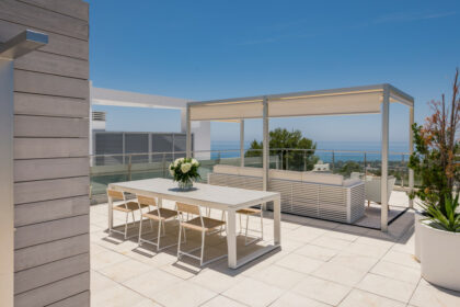 03e3d68932df814bea03782a43bd5826 - 13