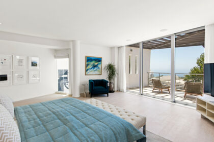 03e3d68932df814bea03782a43bd5826 - 27