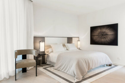 03e3d68932df814bea03782a43bd5826 - 31