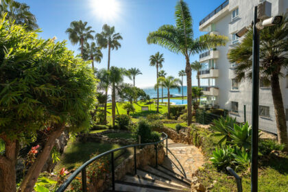 03f09efc76b1e4ba8fec291f12631082 - 17