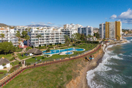 03f09efc76b1e4ba8fec291f12631082 - 49