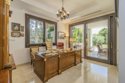 06a9dd8ad80d5a382e3ded05b275b349 - 16