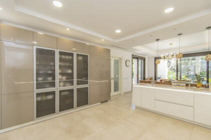 06a9dd8ad80d5a382e3ded05b275b349 - 24