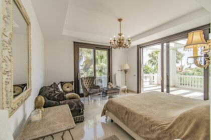 06a9dd8ad80d5a382e3ded05b275b349 - 31