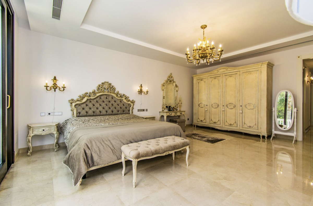 06a9dd8ad80d5a382e3ded05b275b349 - 36