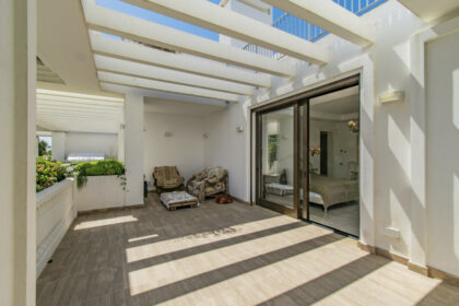 06a9dd8ad80d5a382e3ded05b275b349 - 46