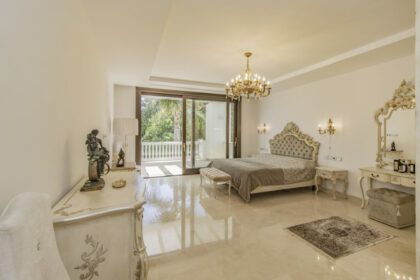 06a9dd8ad80d5a382e3ded05b275b349 - 5