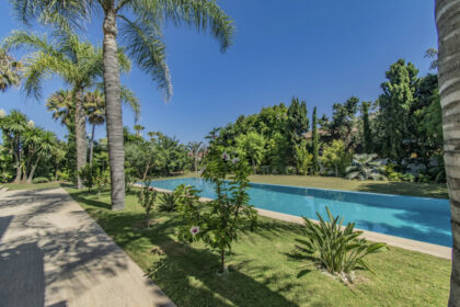 06a9dd8ad80d5a382e3ded05b275b349 - 59