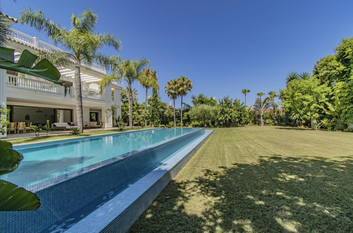 06a9dd8ad80d5a382e3ded05b275b349 - 60