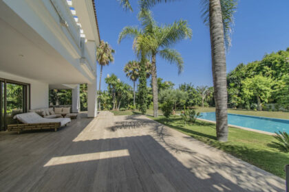 06a9dd8ad80d5a382e3ded05b275b349 - 9