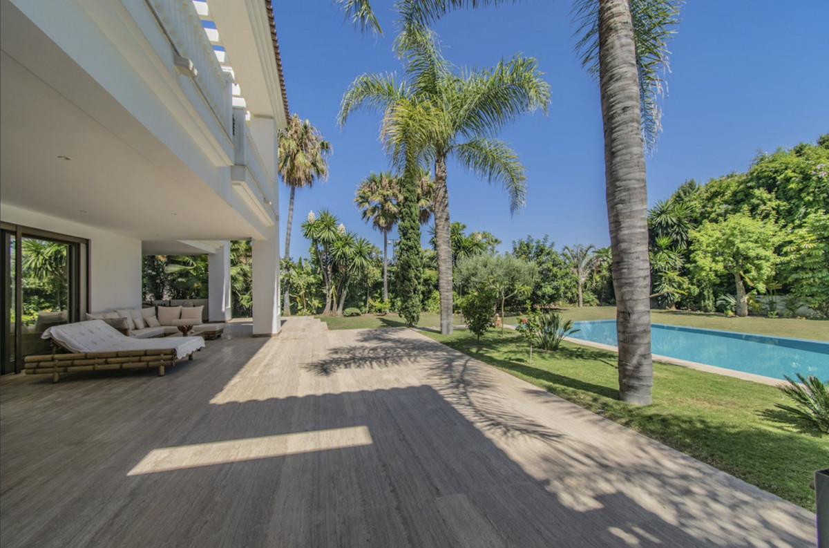 06a9dd8ad80d5a382e3ded05b275b349 - 9