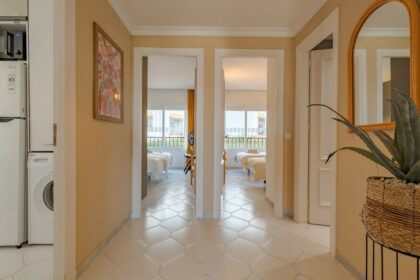 06b860de238aa46a828cee006a931295 - 35